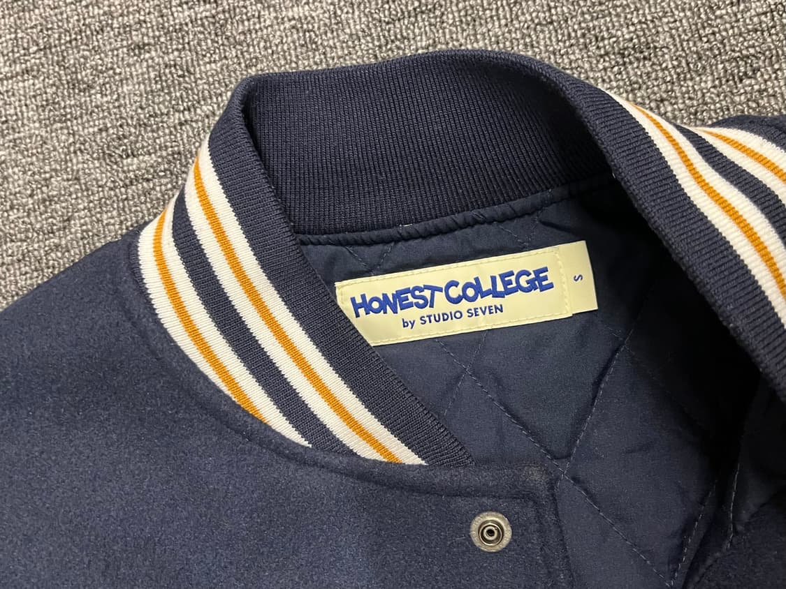 [95] 지유 G.U X HONEST COLLEGE 스타디움 자켓 상품이미지4