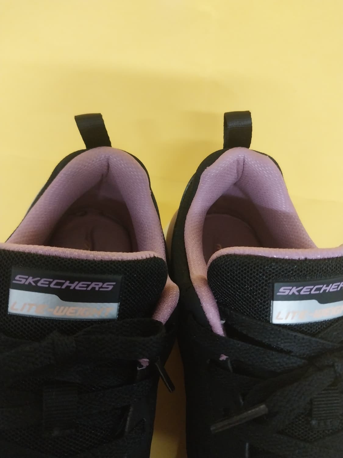 여성 스케쳐스 스케치-에어 다이나마이트 2.0 운동화 (240) 상품이미지5