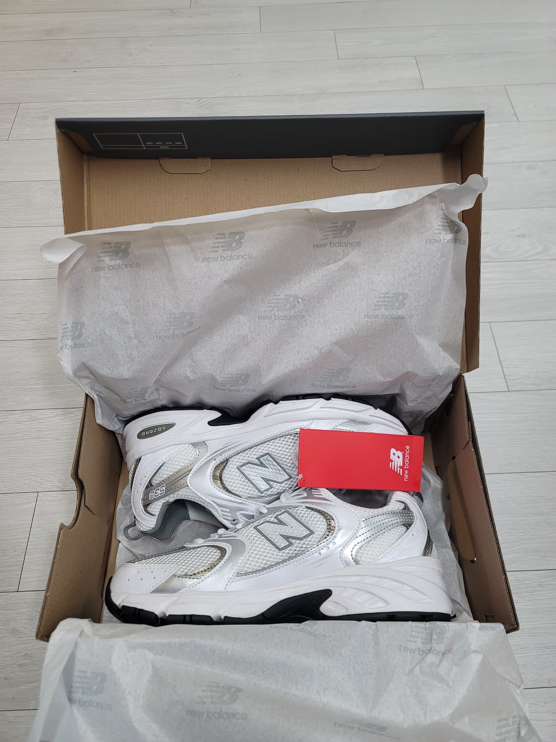 (255)뉴발란스 530 화이트 실버[대전 직거래도 가능] 상품이미지3