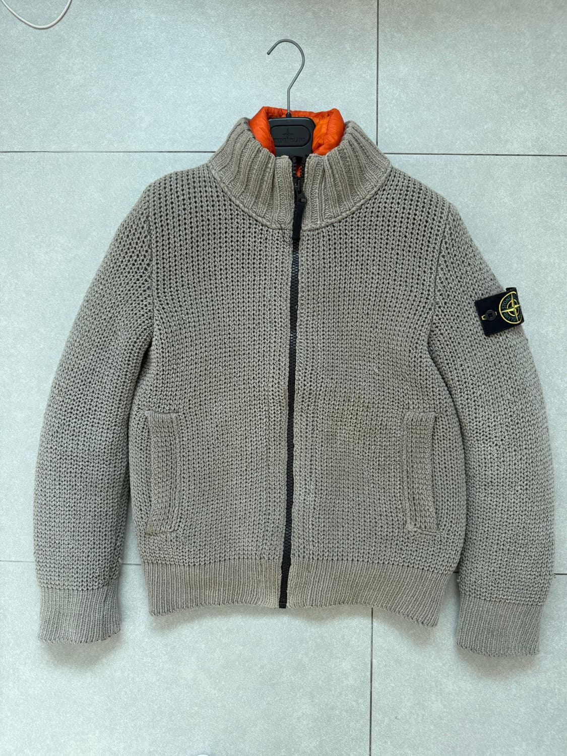 스톤아일랜드 니트 다운 자켓(내피 탈부착 가능) 상품이미지1