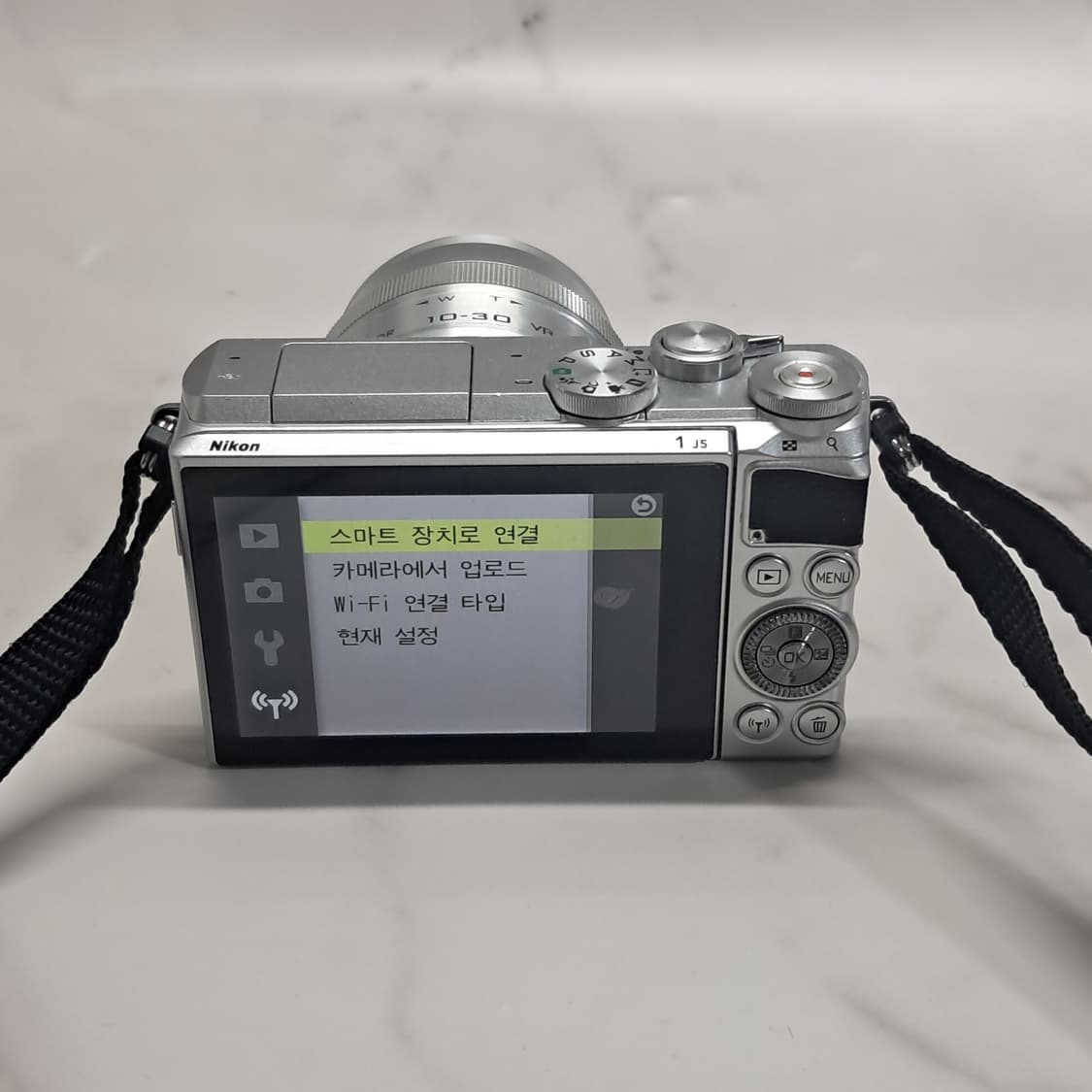 A급 Nikon1 J5 미러리스 바디 / 10-30mm 렌즈 상품이미지6