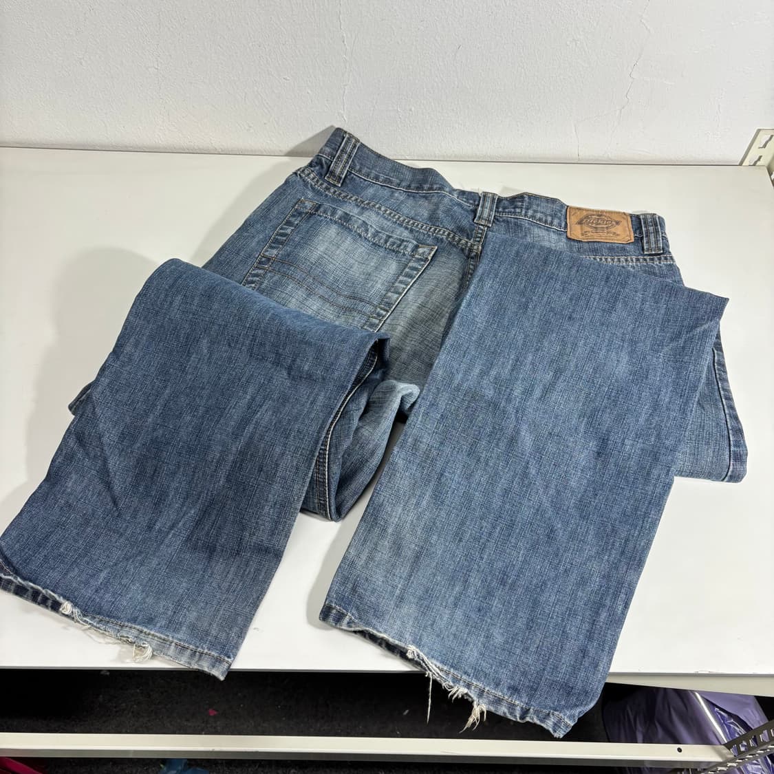 31-33 디키즈 워크웨어 세미와이드핏 워싱 데님팬츠 상품이미지2