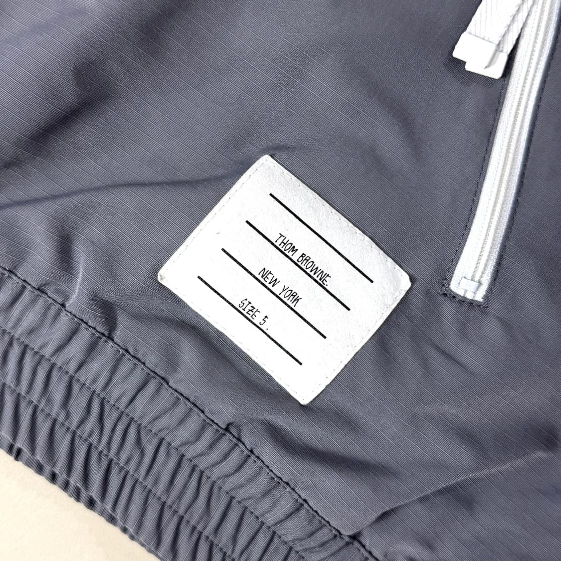 [5/당일출고]톰브라운 사선완장 립스탑 바람막이 상품이미지6