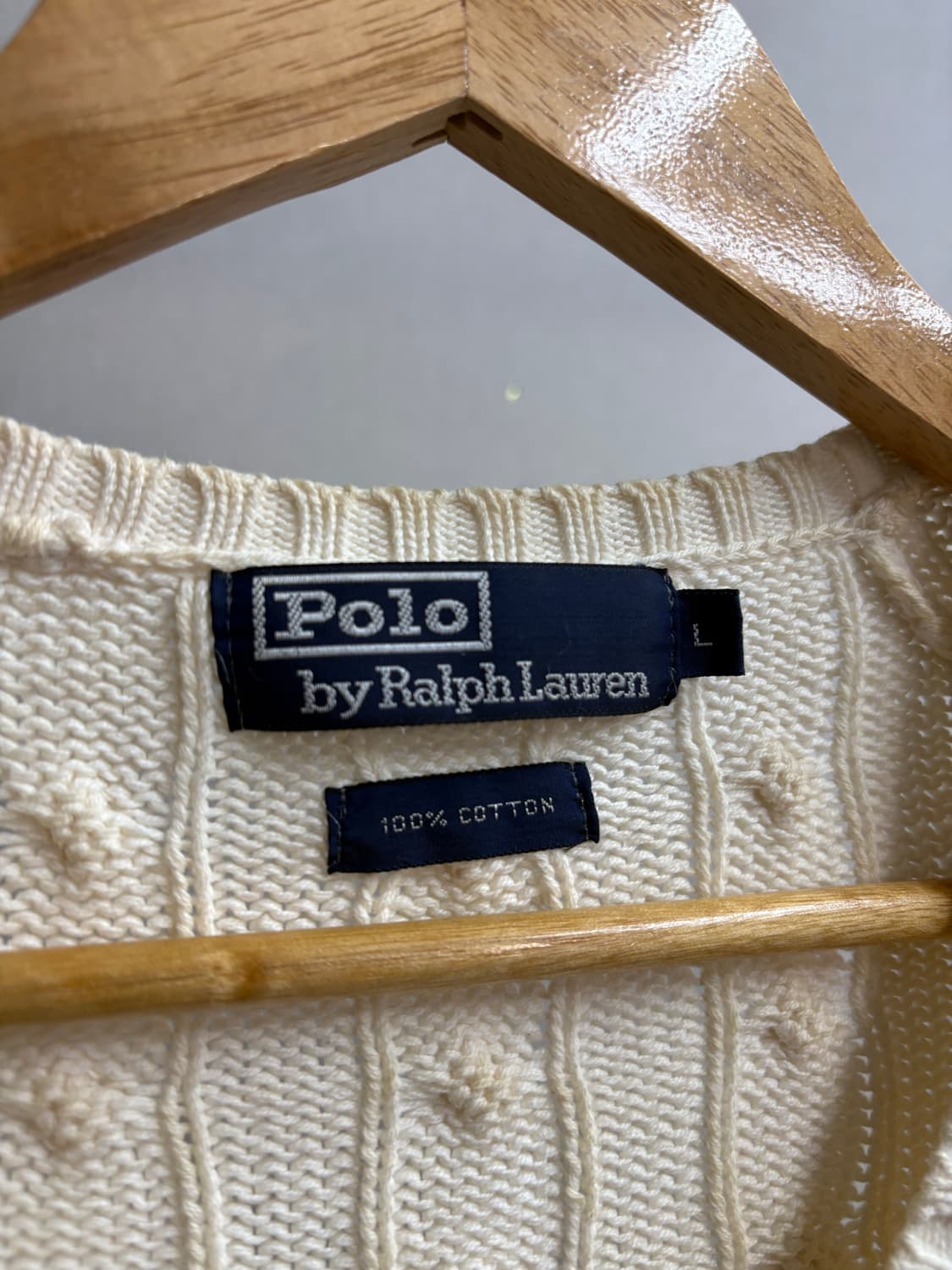 폴로 꽈배기 브이넥 니트 상품이미지3