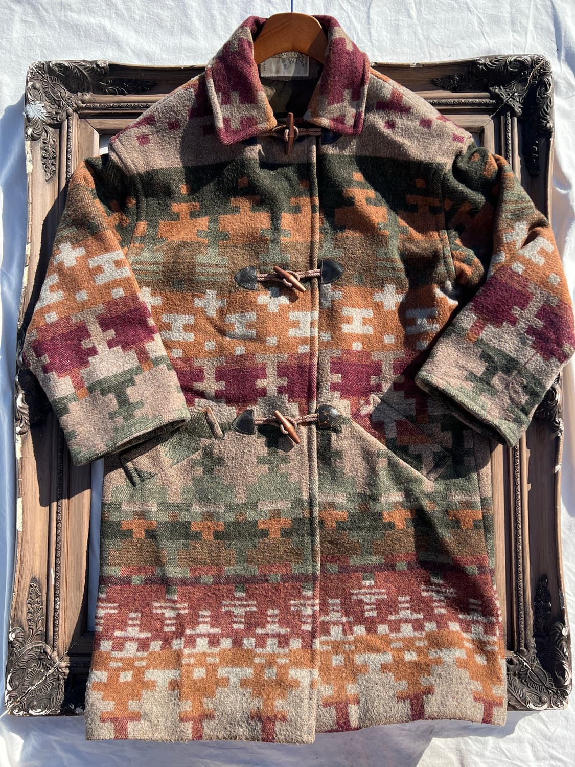 에스닉 토글 울 코트 상품이미지1