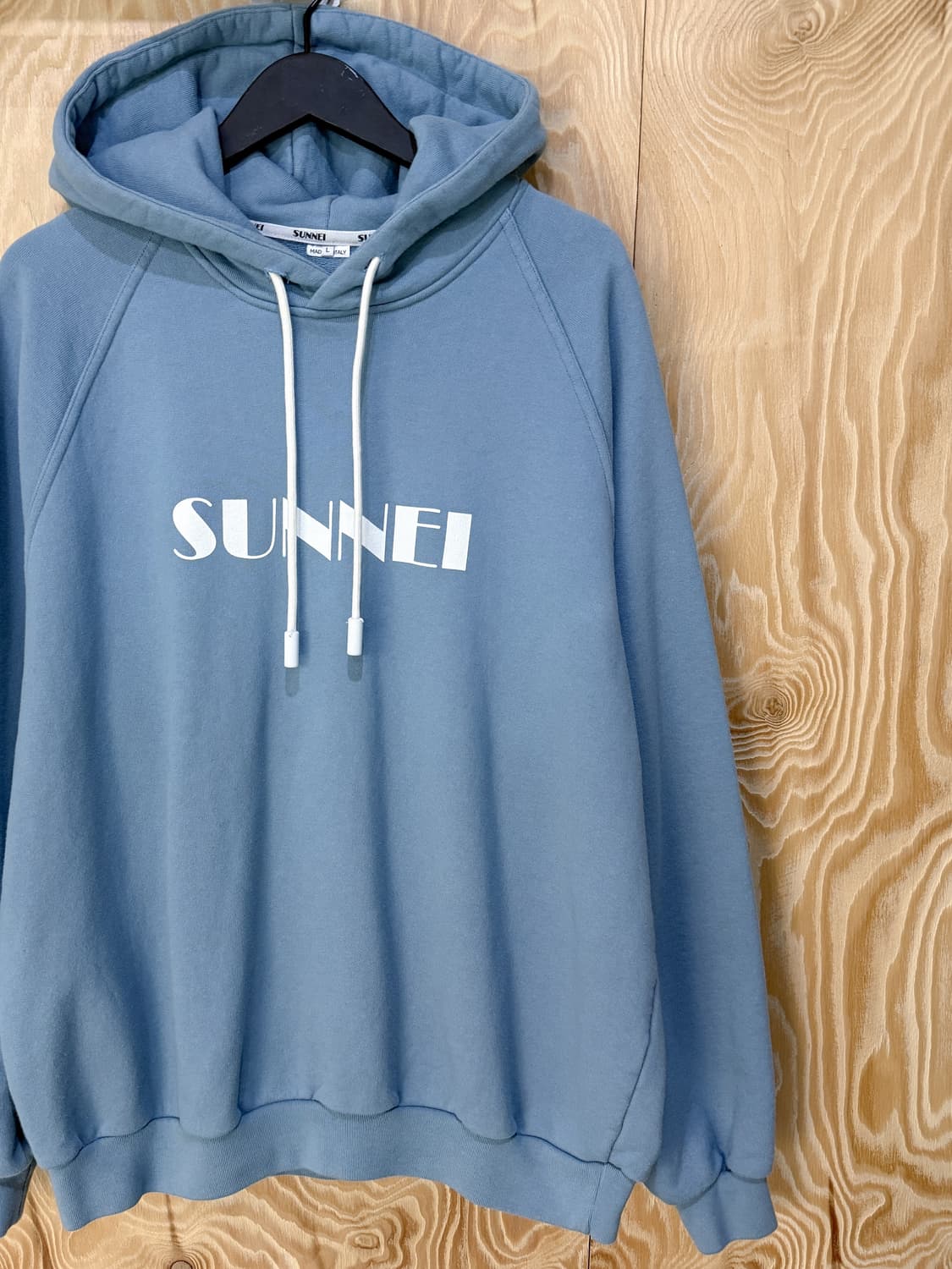 써네이 22SS 클래식 로고 후드티 상품이미지3