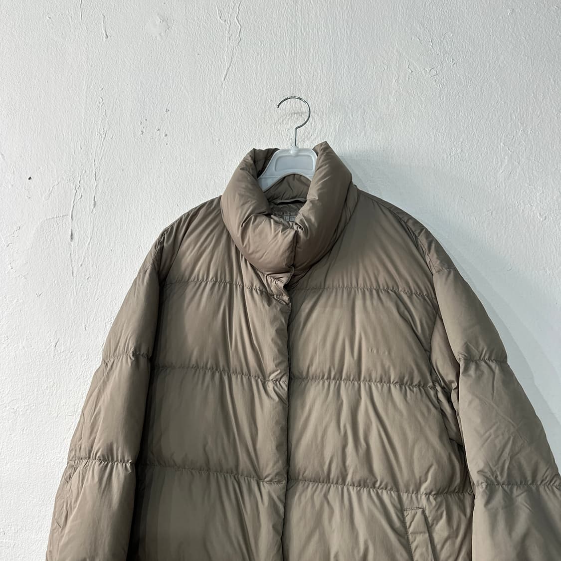 유니클로 울트라라이트다운 여성 패딩 L 상품이미지2