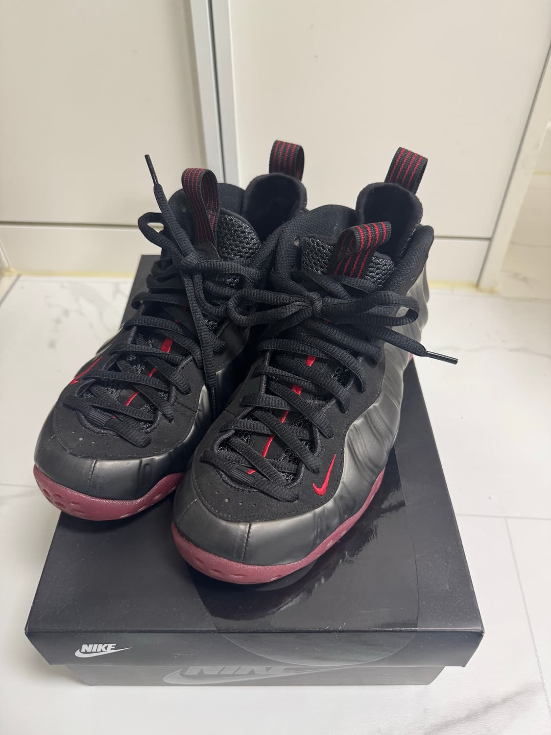 나이키 에어 폼포짓 원 250 상품이미지2