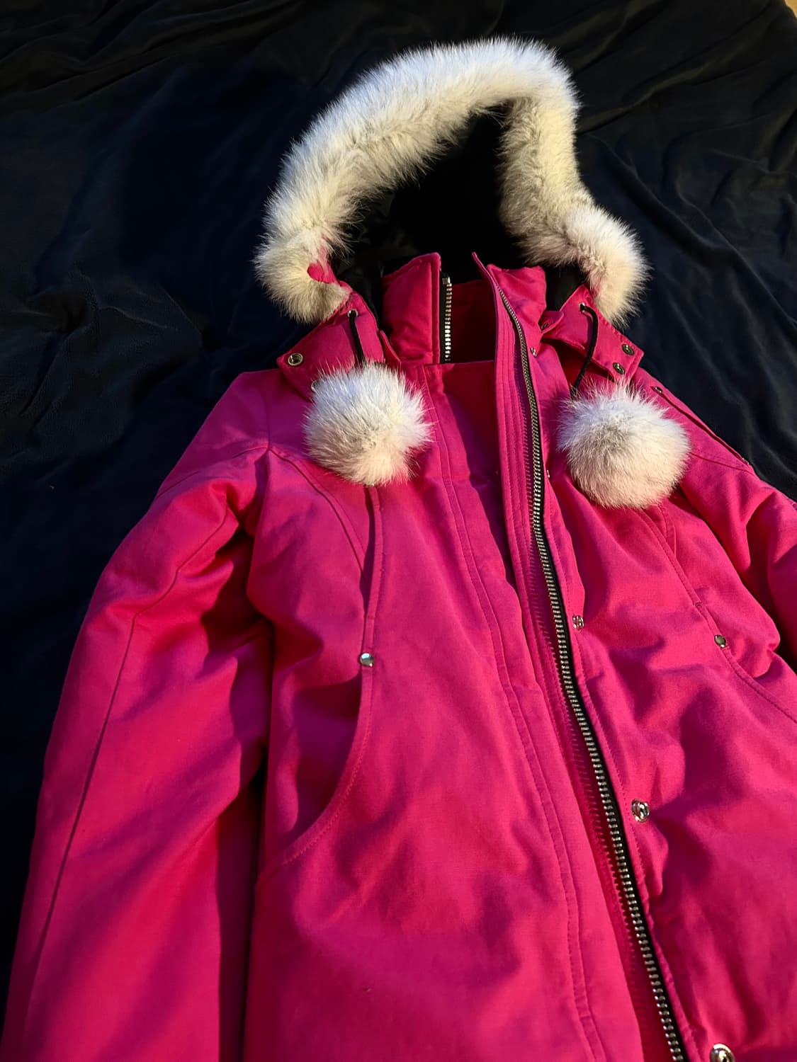Moose Knuckles Pink Fur Jacket 상품이미지3