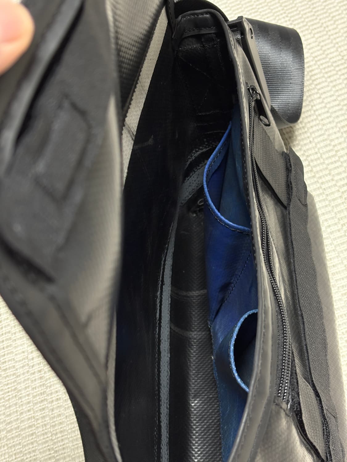 프라이탁 하파오 올블랙 상품이미지3