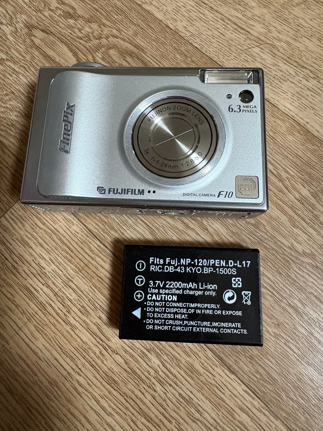 상태좋음) 후지필름 FinePix 파인픽스 F10 디지털 카메라 디카 상품이미지8