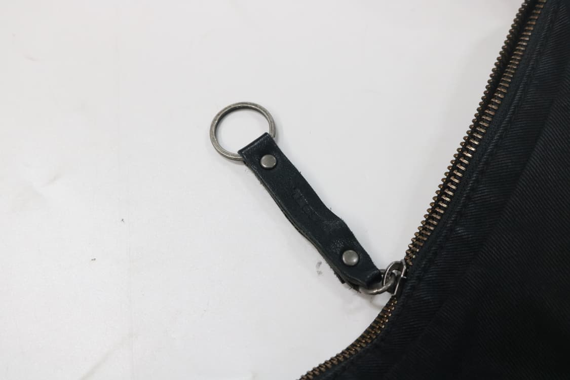 디젤 아카이브 하프문 숄더백 상품이미지7