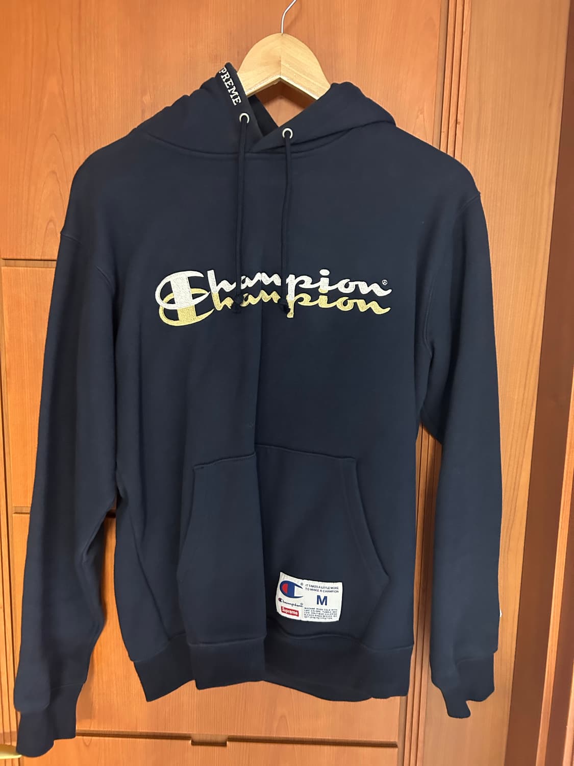 슈프림 X 챔피온 빅로고 후드 상품이미지1