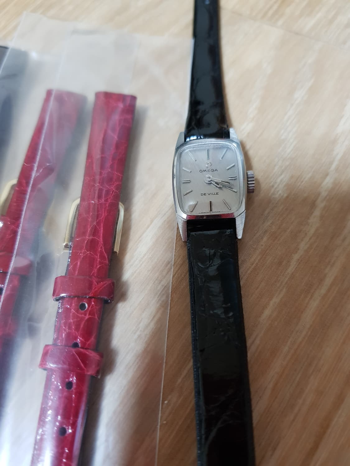 오메가 드빌 미니사이즈 수동 여성시계팝니다 상품이미지2