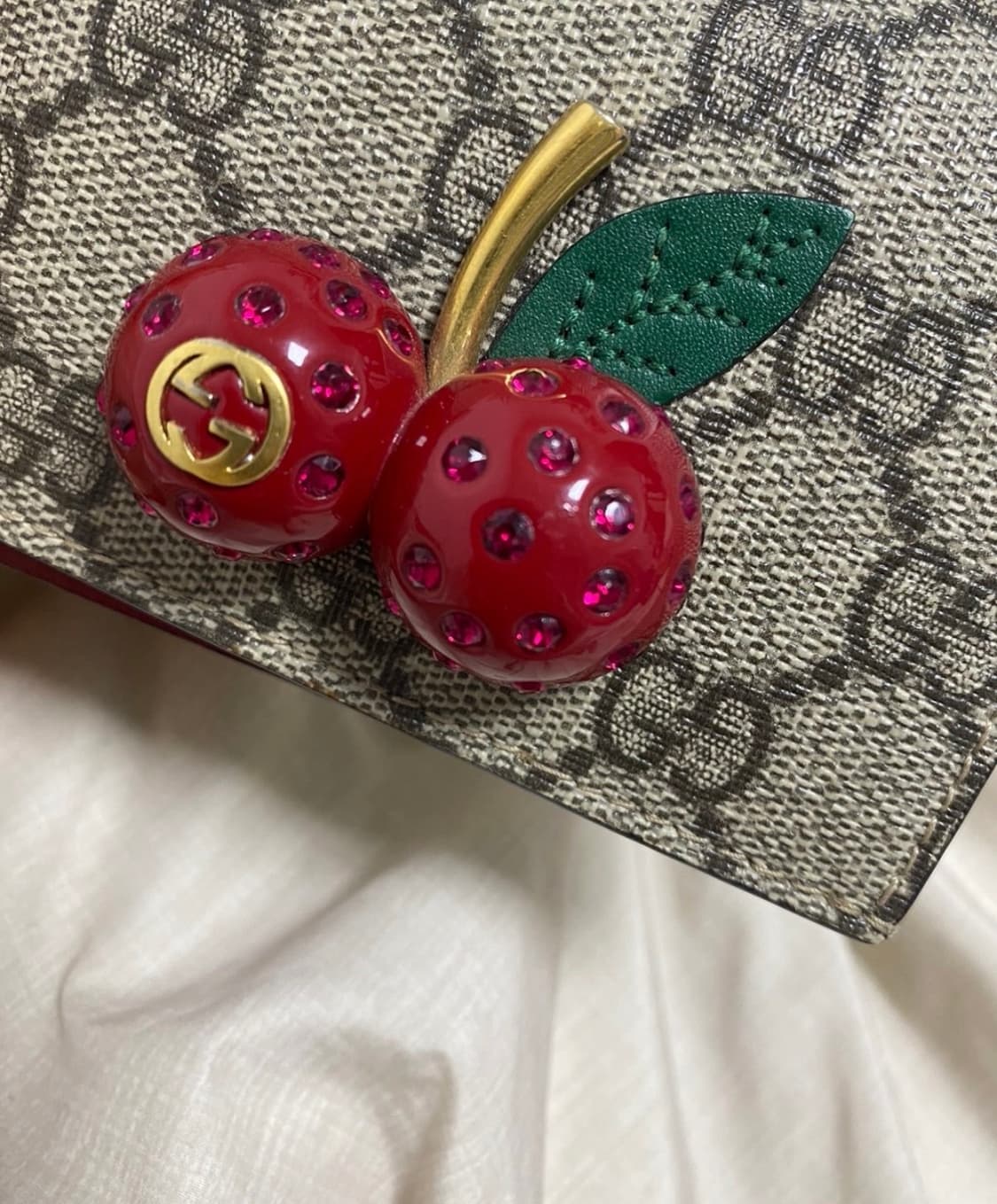 구찌 체리 지갑 상품이미지2