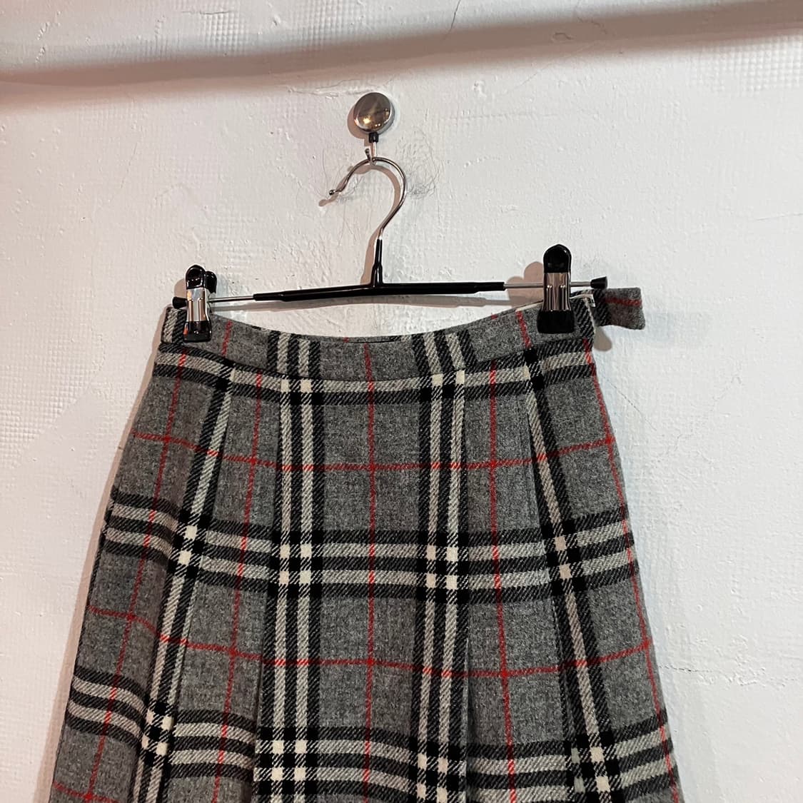 버버리 노바체크 패턴 스커트 상품이미지4