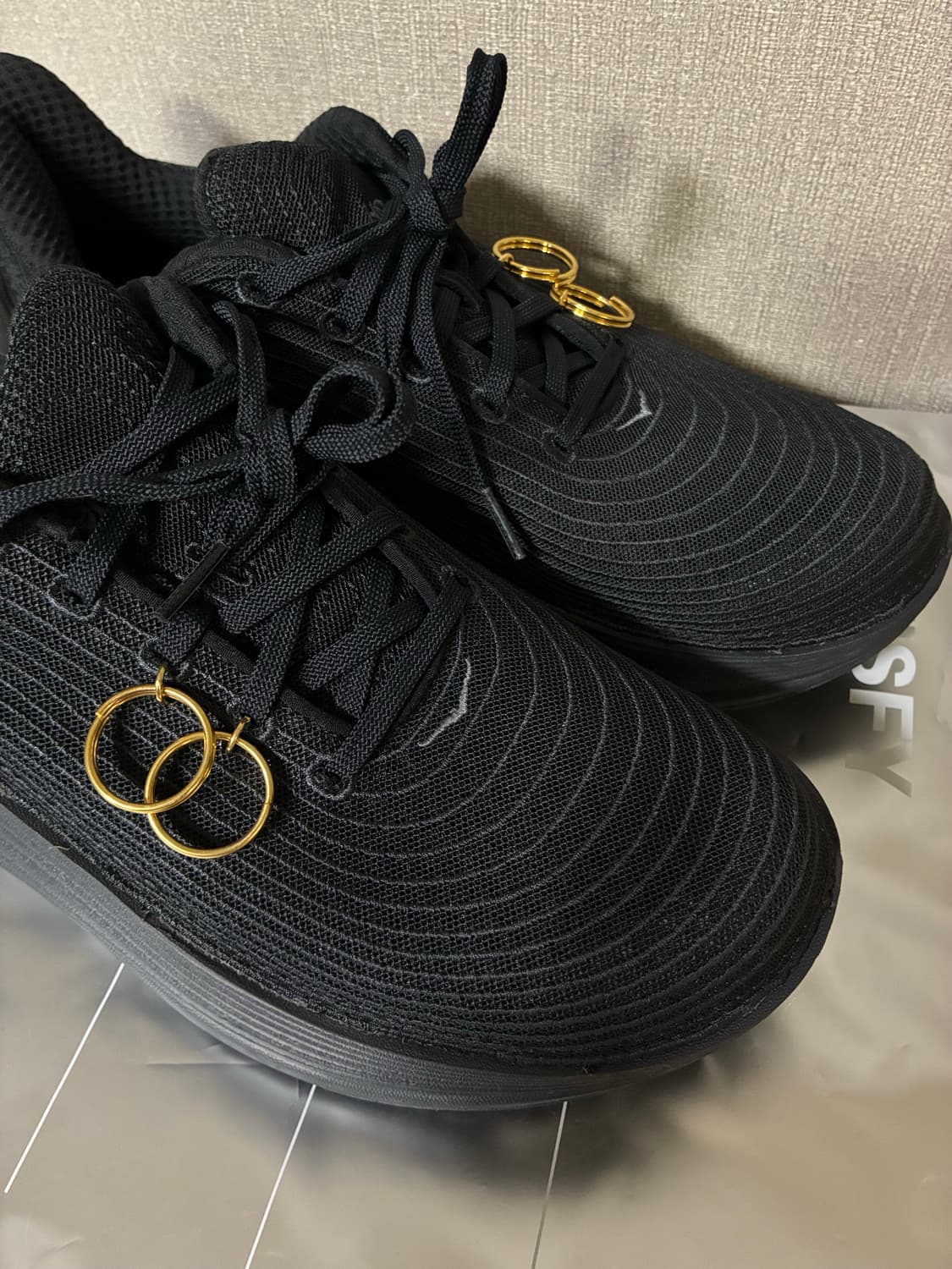 꼼데 호카 상품이미지3