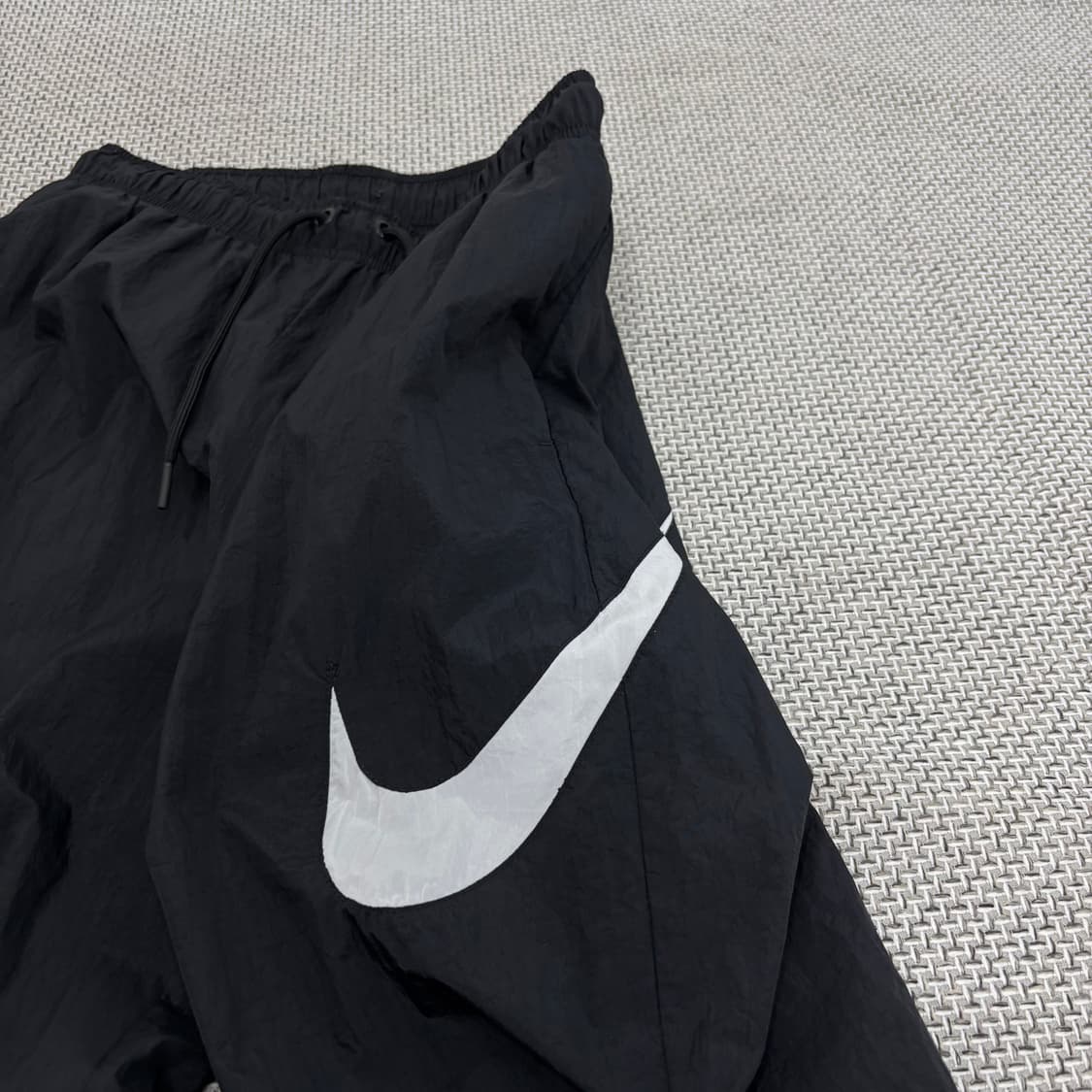  Nike 에센셜 우븐 조거 팬츠 상품이미지4