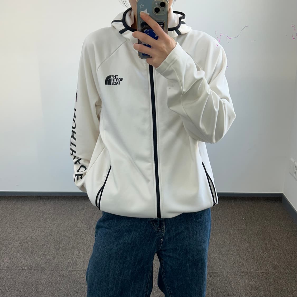 The north face 노스페이스 사이드로고 화이트 후드집업 상품이미지1