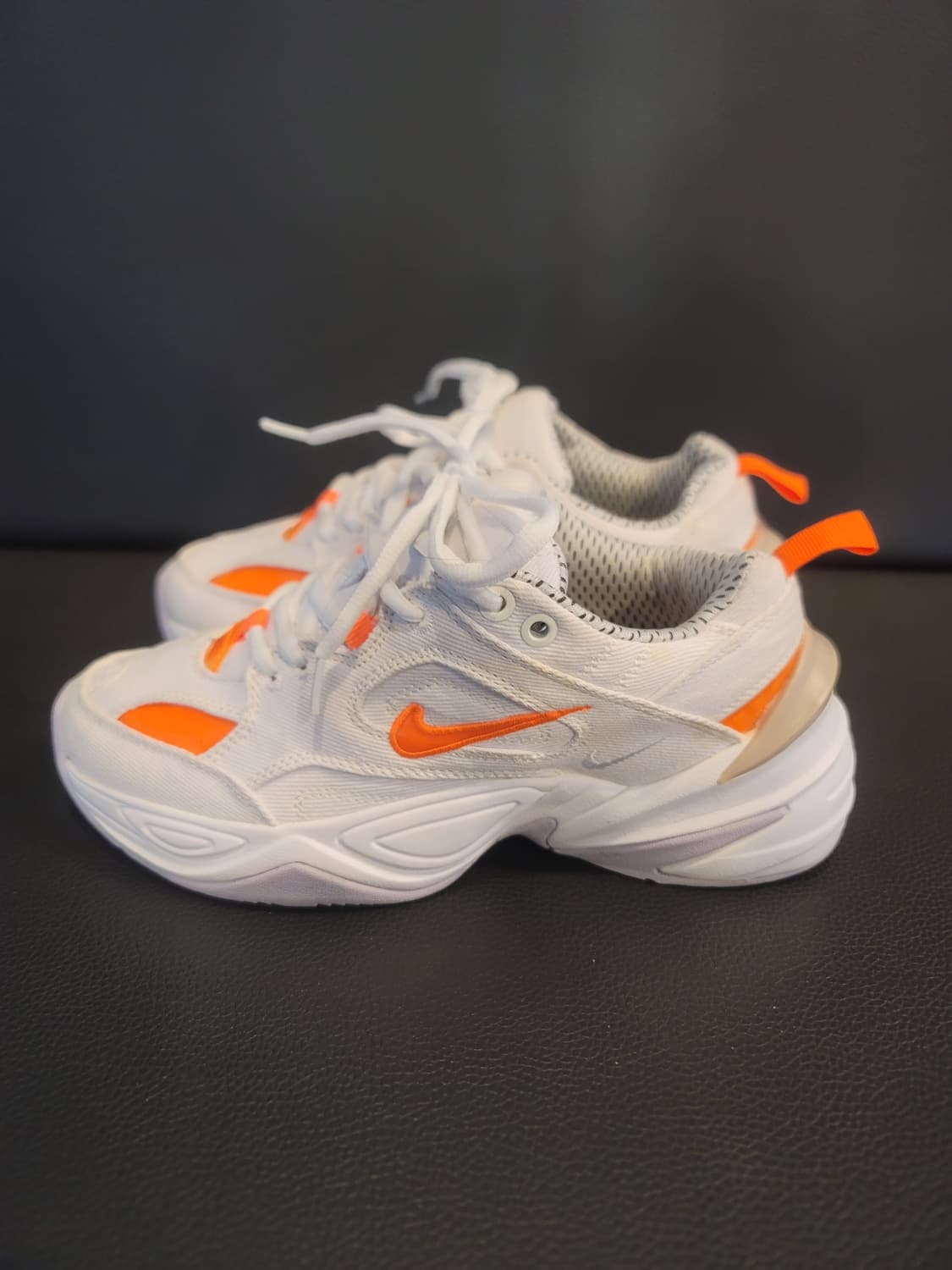 나이키 M2K LX 화이트 하이퍼크림슨 상품이미지5