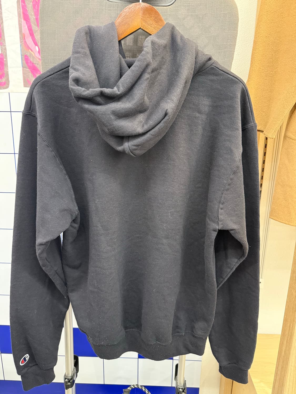 챔피온 블랙 후드티 상품이미지2