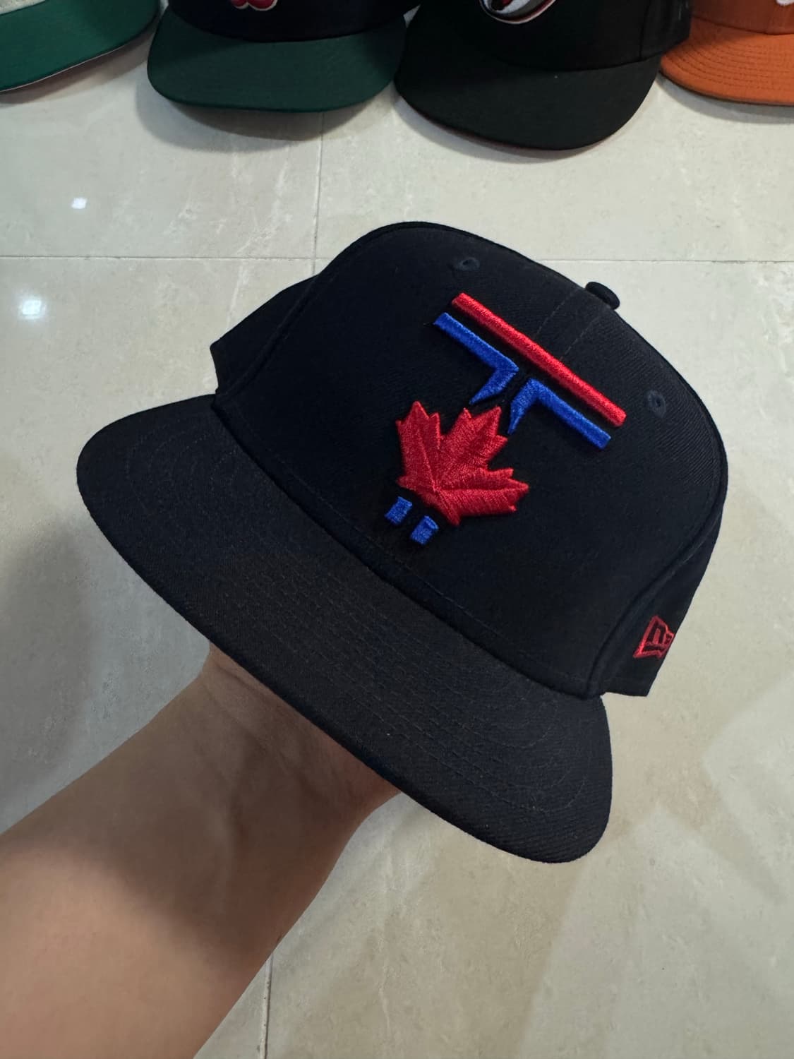 뉴에라 시티 커넥트 토론토 불 제이즈 캡 미시착 5/8 처분  상품이미지1