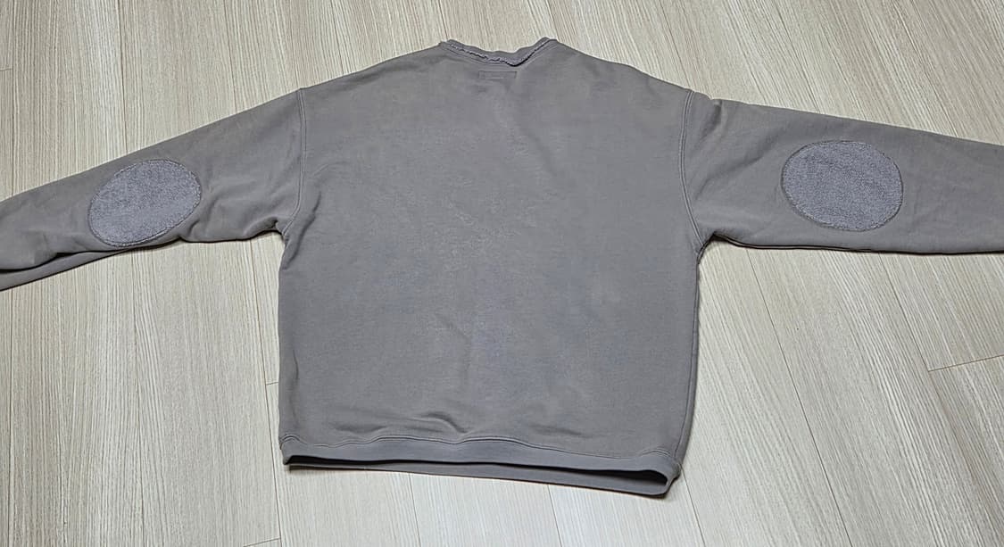 999 휴머니티 빈티지 다잉 맨투맨 (블리치드 그레이) M 상품이미지3