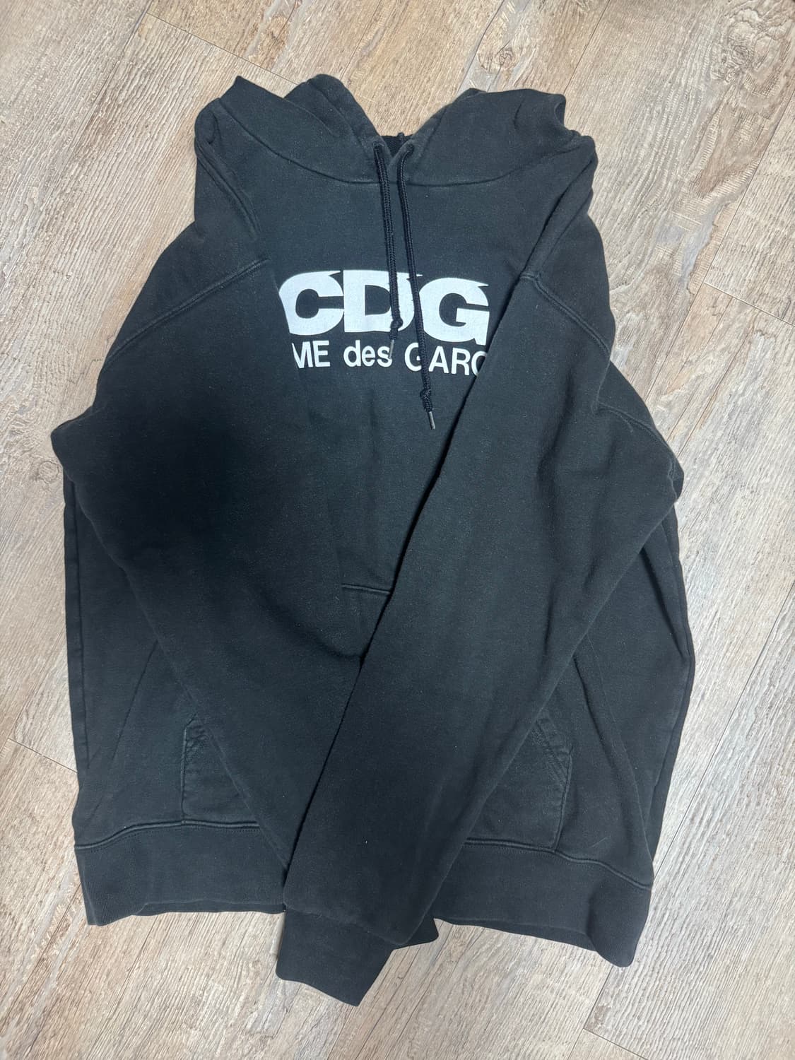 꼼데 후드티 상품이미지2