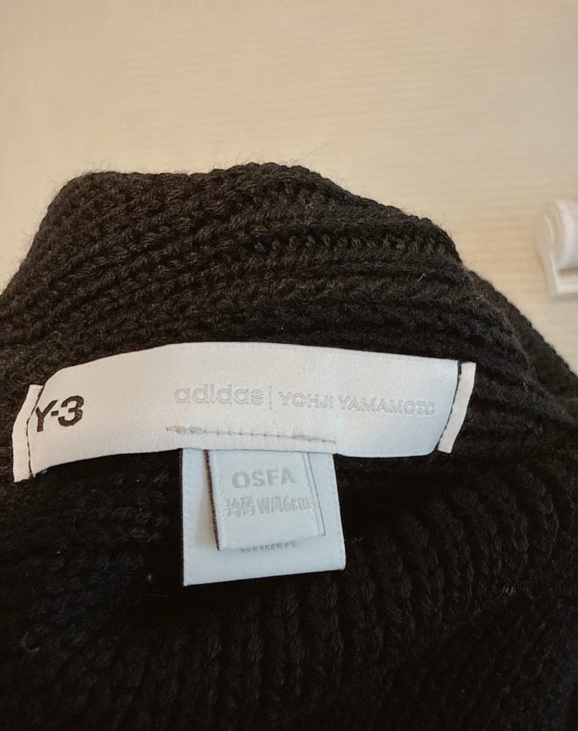 (카리나 착용) Y-3 와이쓰리 블랙 비니 상품이미지2