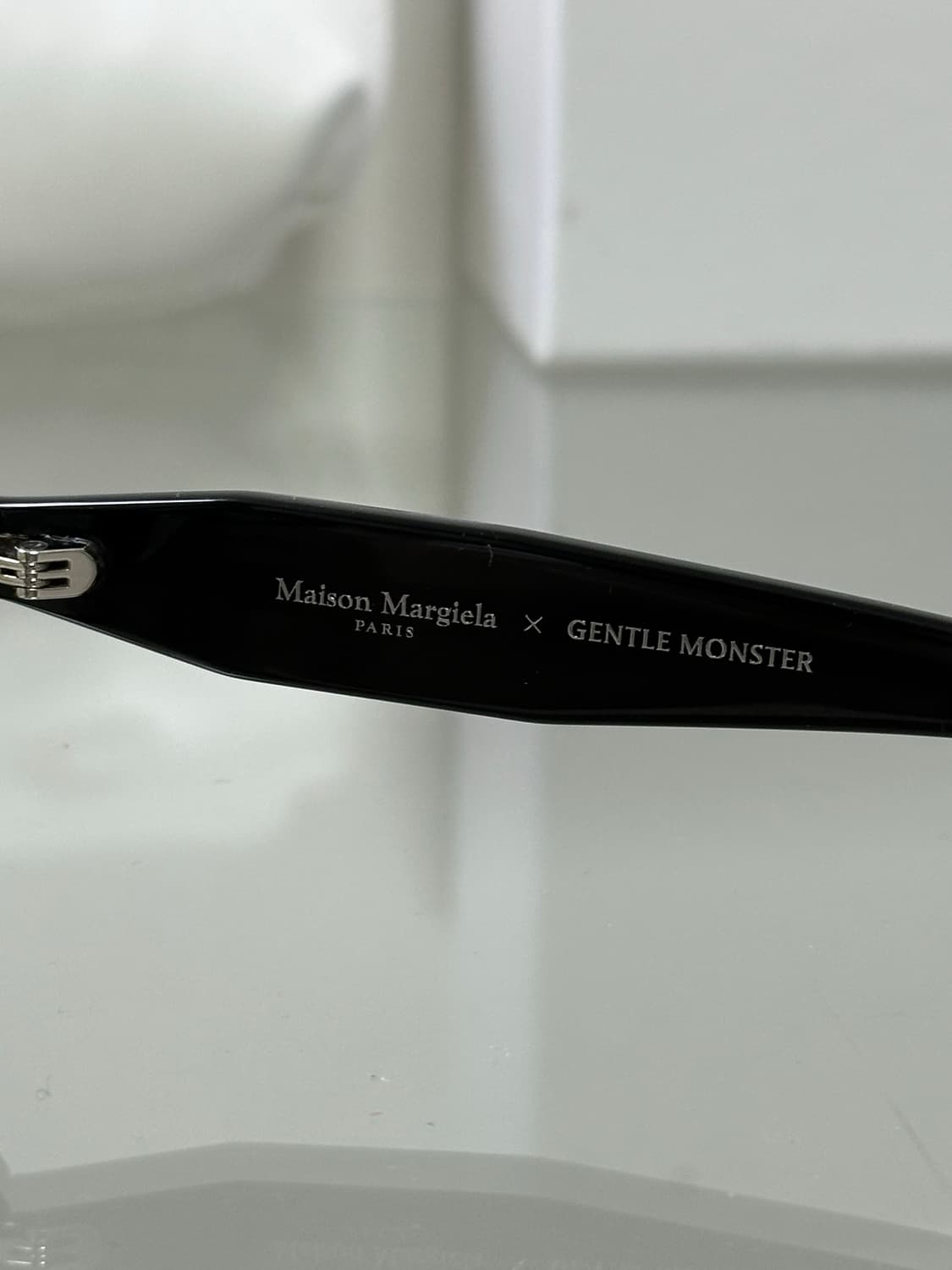 젠틀몬스터 x 마르지엘라 MM212 상품이미지6