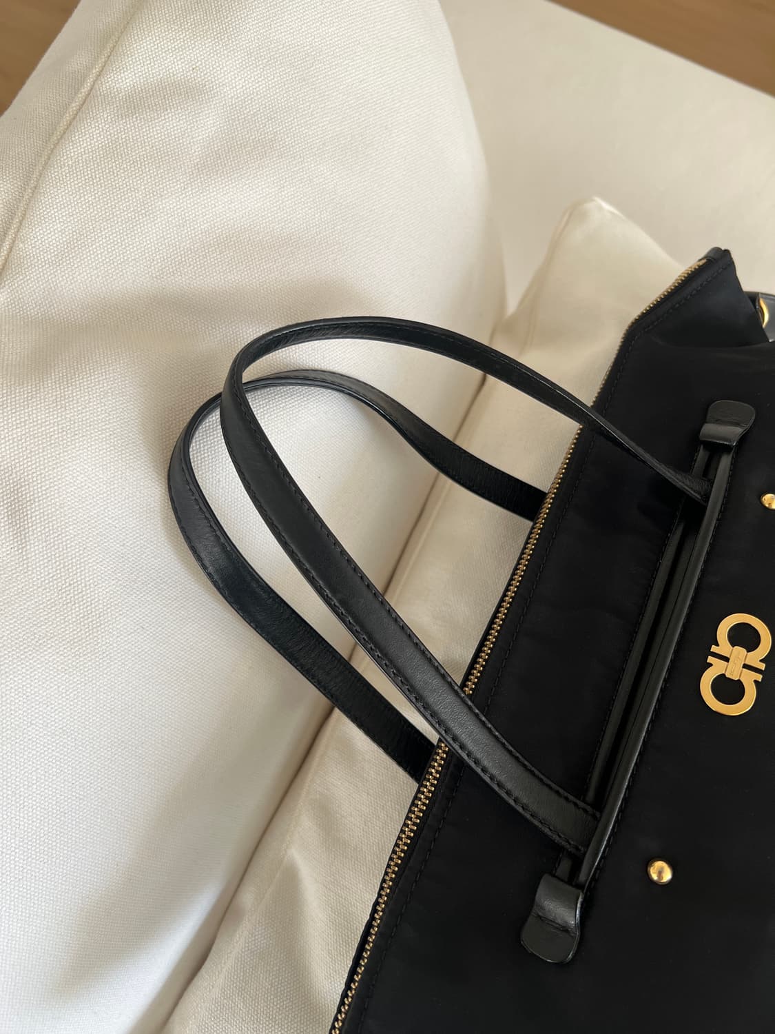 빈티지 페라가모 나일론 3WAY 간치니 토트 & 숄더 & 크로스백 상품이미지9