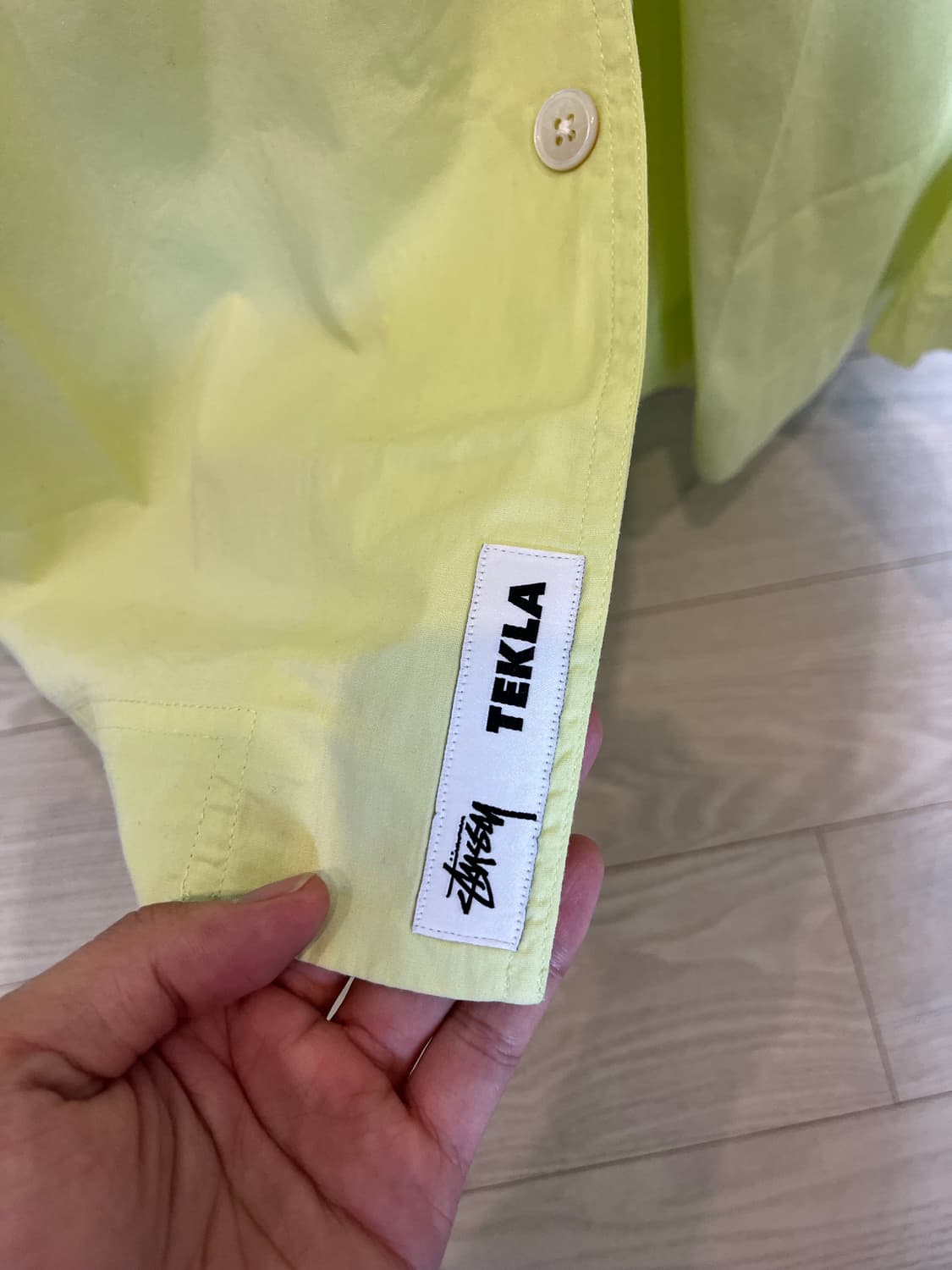 테클라 스투시 셔츠 상품이미지2