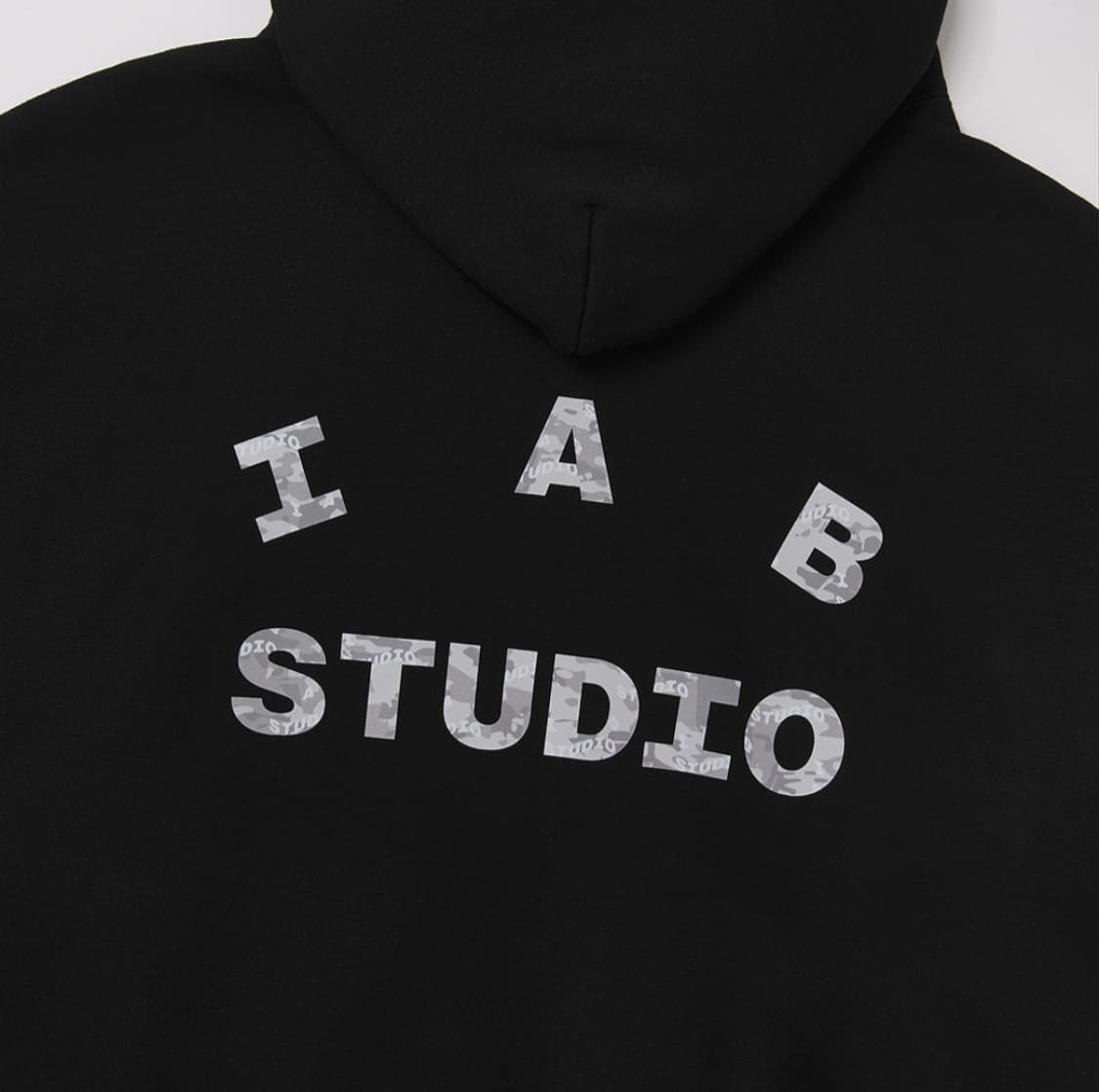 [판매](L)아이앱 스튜디오 카모 로고 후드 - 블랙 상품이미지4