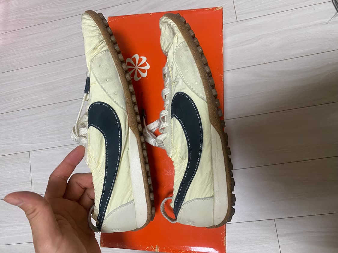 나이키 자크뮈스 문슈즈 w285 m280 상품이미지5