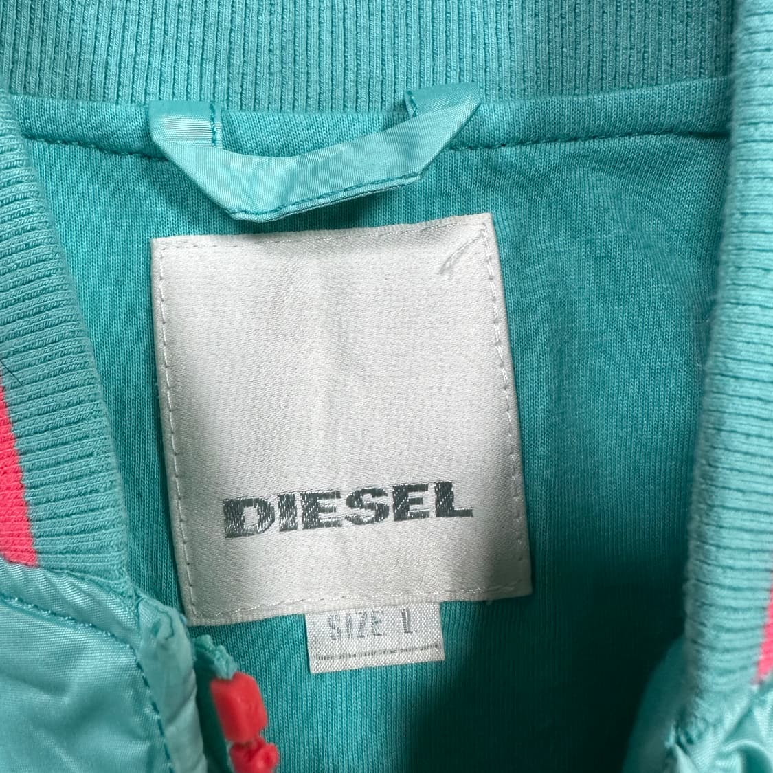 ✨ (바배) 디젤 민트 여성 바람막이 자켓  상품이미지4