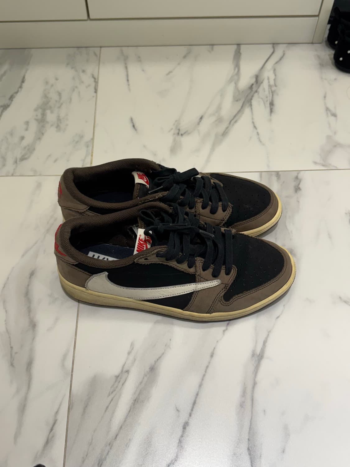 나이키 트래비스 스캇 에어 조던 1 로우 OG 모카 275cm 상품이미지2
