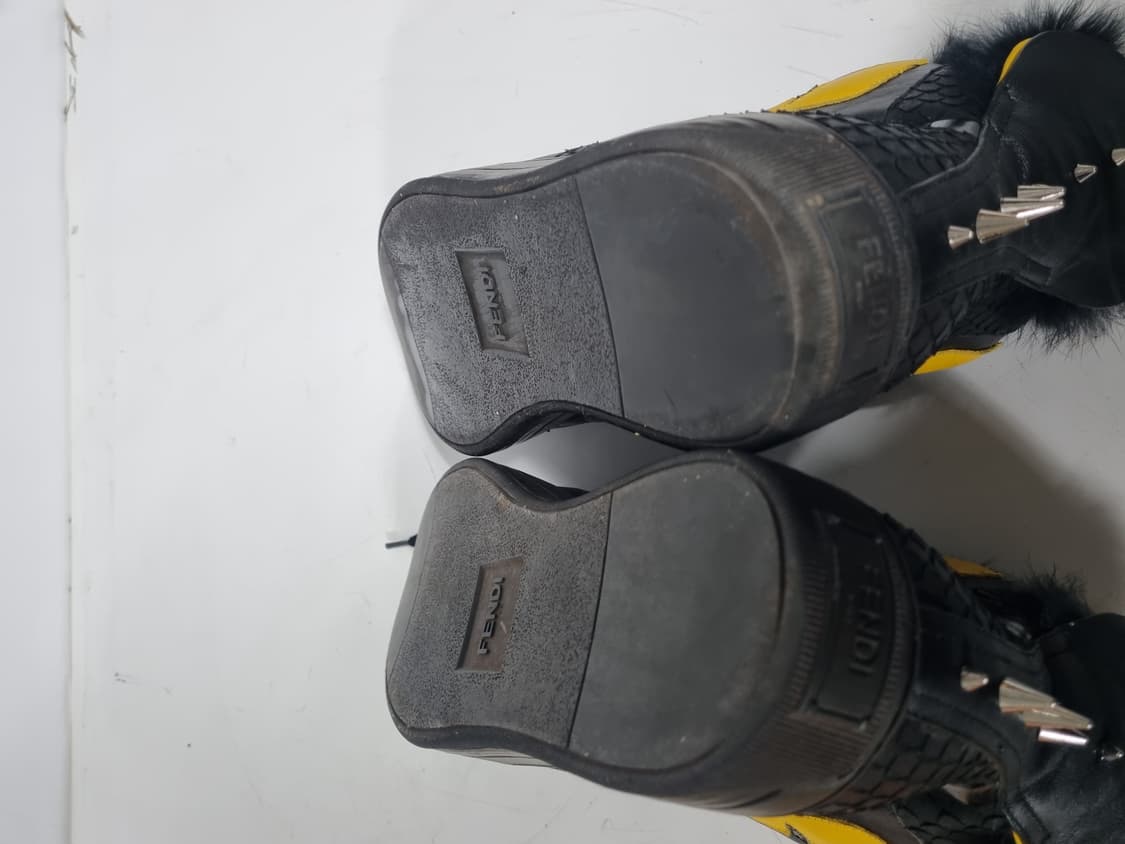 Fendi st 스터드 퍼 스니커즈 상품이미지4