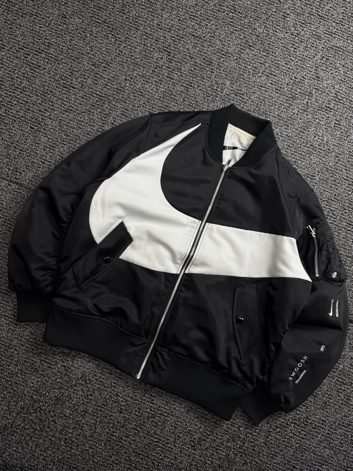 나이키 NSW 빅스우시 써마핏 리버서블 Ma-1 봄버 점퍼 2004 상품이미지1