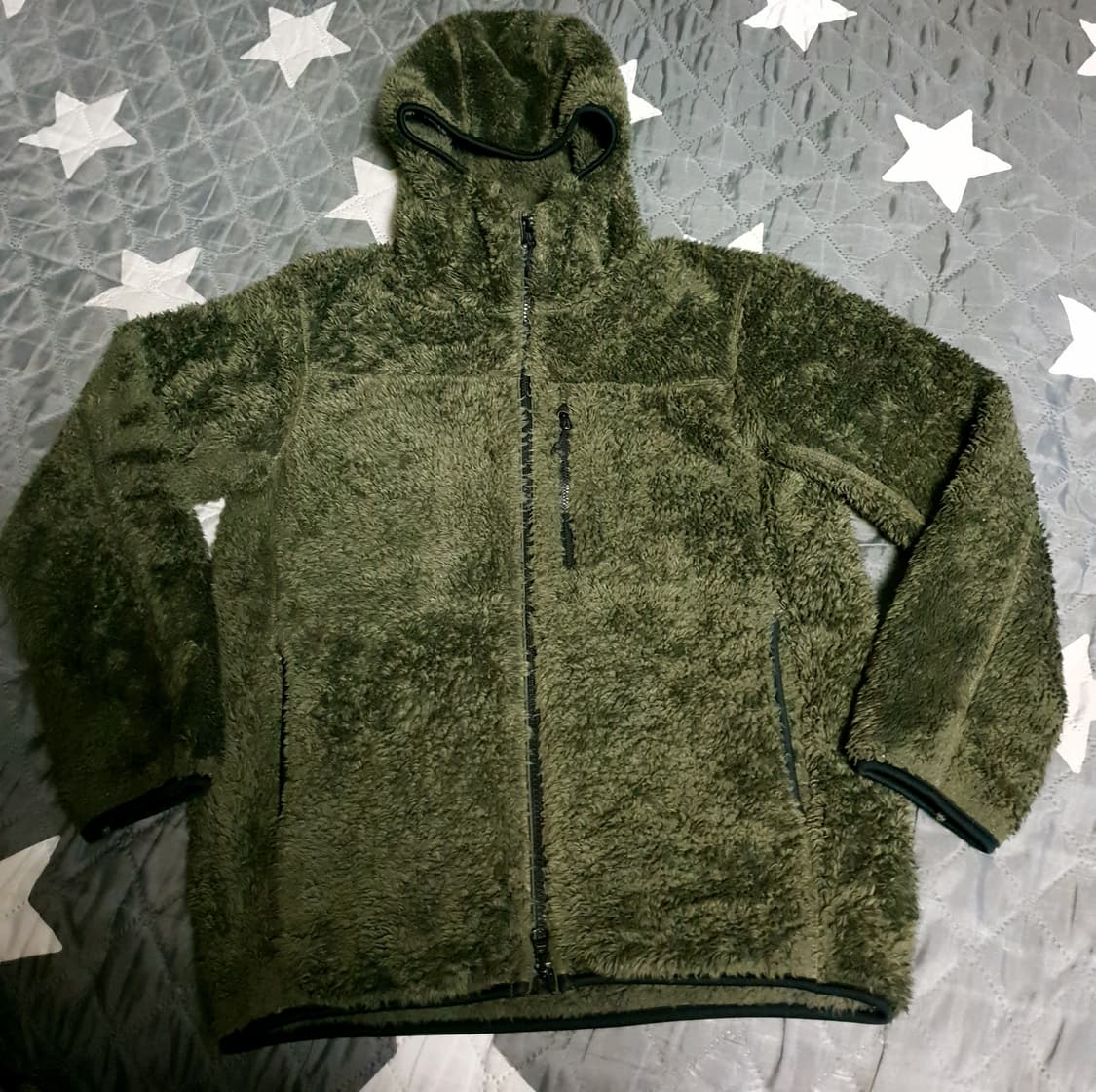 유니클로 윈드블럭 플러피얀  플리스 후드집업 카키 (S) 상품이미지1