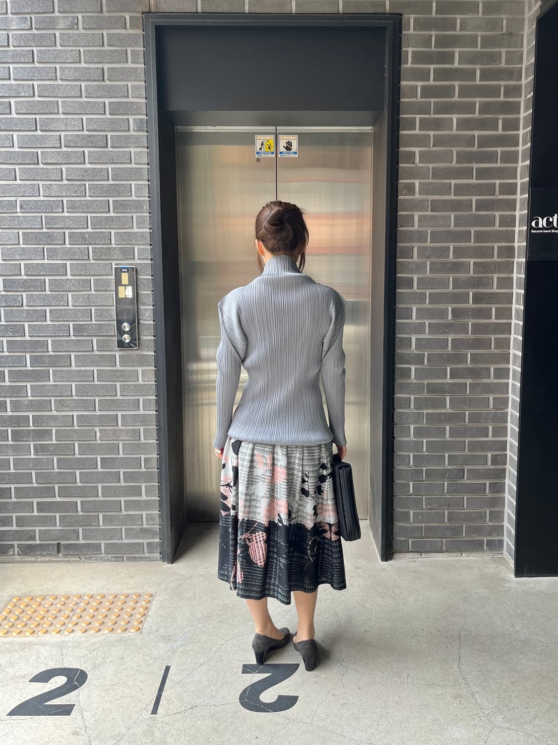 Issey Miyake 이세이미야케 하이넥 플리츠 탑 그레이 블루 상품이미지5