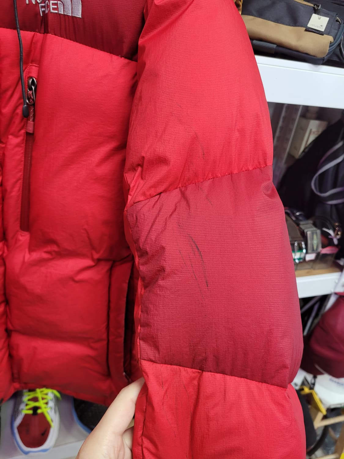 노스페이스 800 레드 패딩 HYBENT  상품이미지9