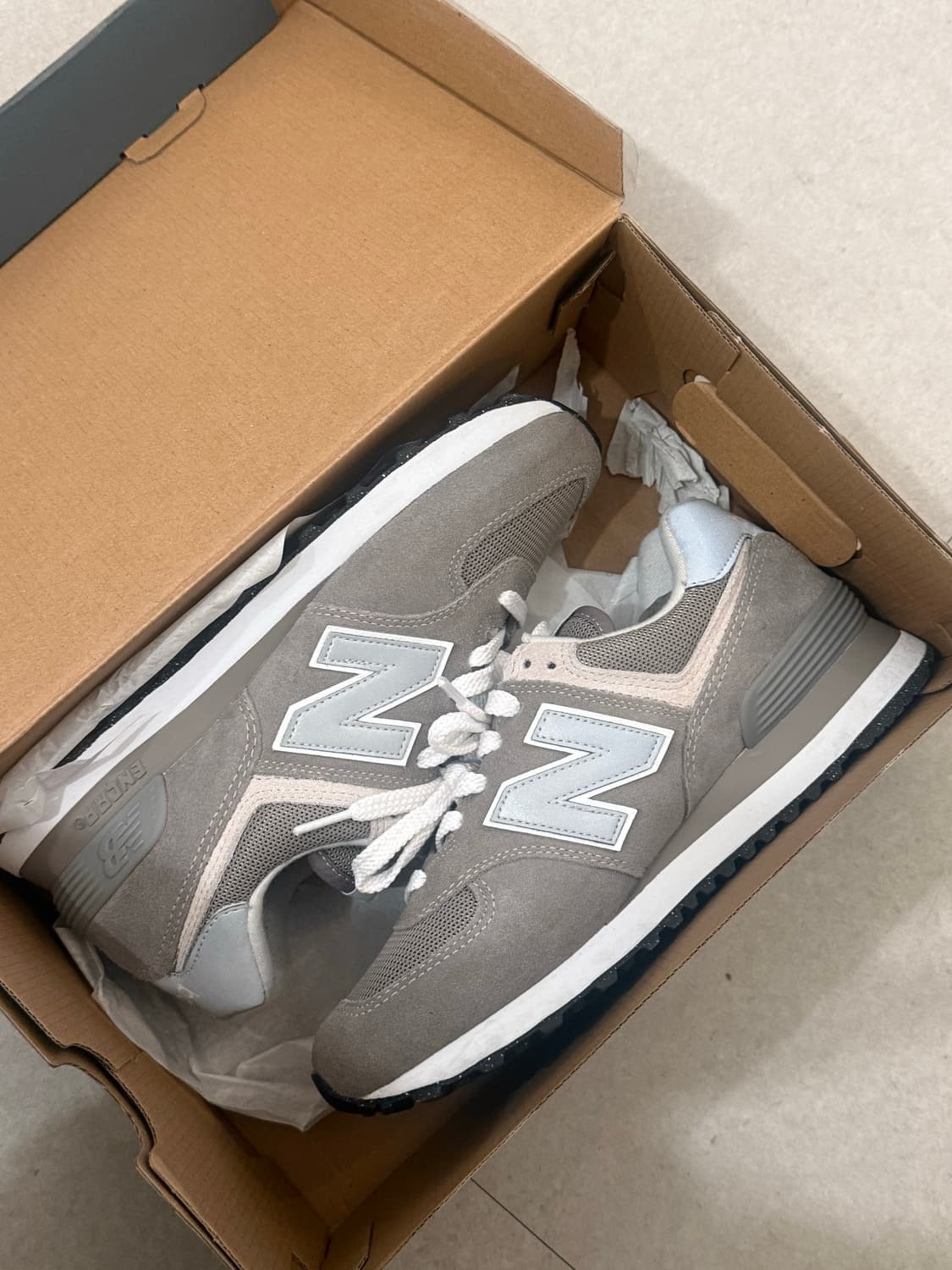 뉴발 574 우먼 250 상품이미지1