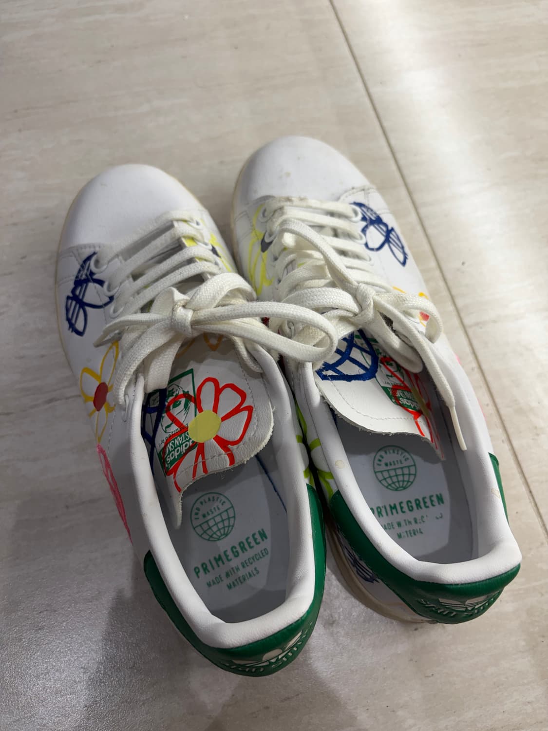 아디다스 스탠스미스 빅 낙서 스니커즈 상품이미지2