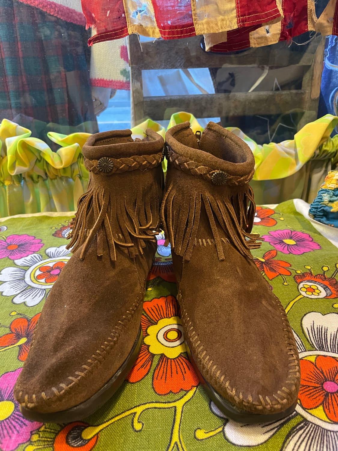 MINNETONKA Suede Fringe Ankle Moccasin B 상품이미지2