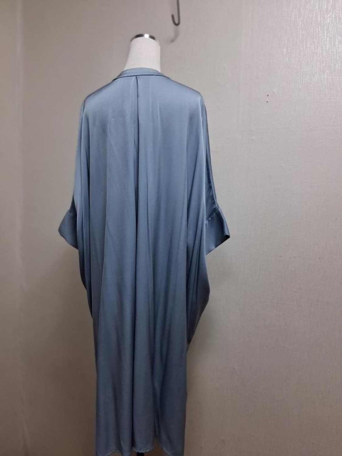 일본수입빈티지 브랜드 DRESS HERSELF 오버핏 블루 실크 셔츠원피 상품이미지3