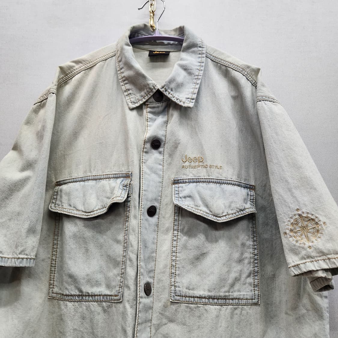 Jeep 지프 로고자수 데님 워싱 반팔셔츠 100(XL) 상품이미지2