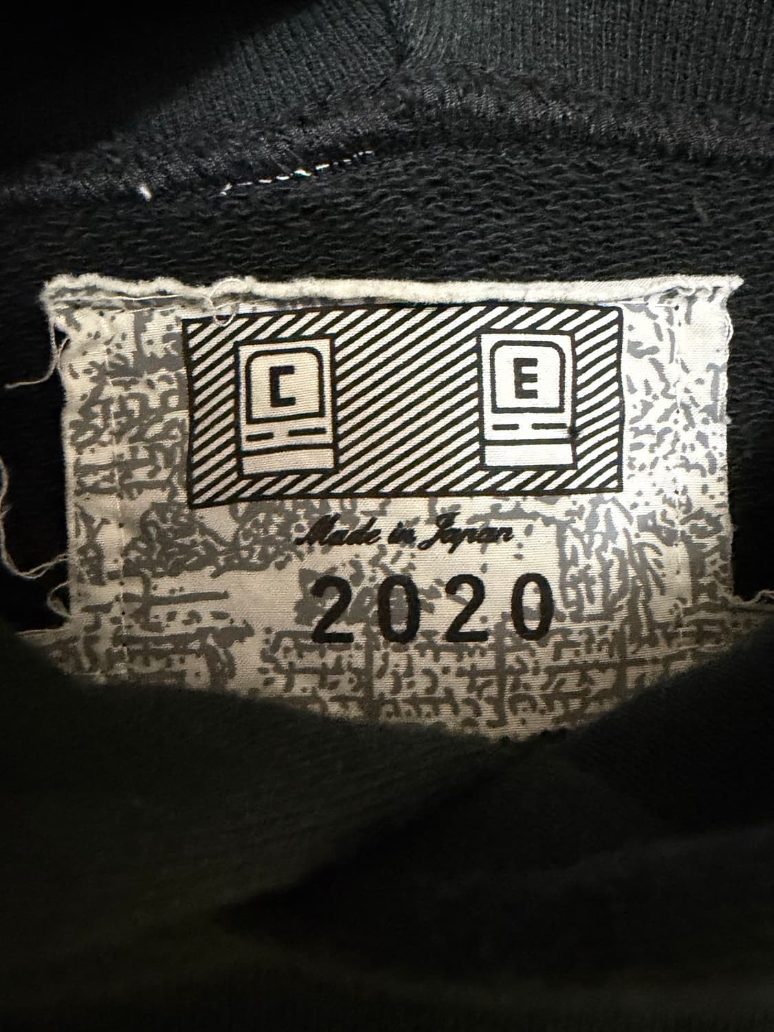 20FW 카브엠트 CONSUMPTION HEAVY HOODY M 상품이미지4