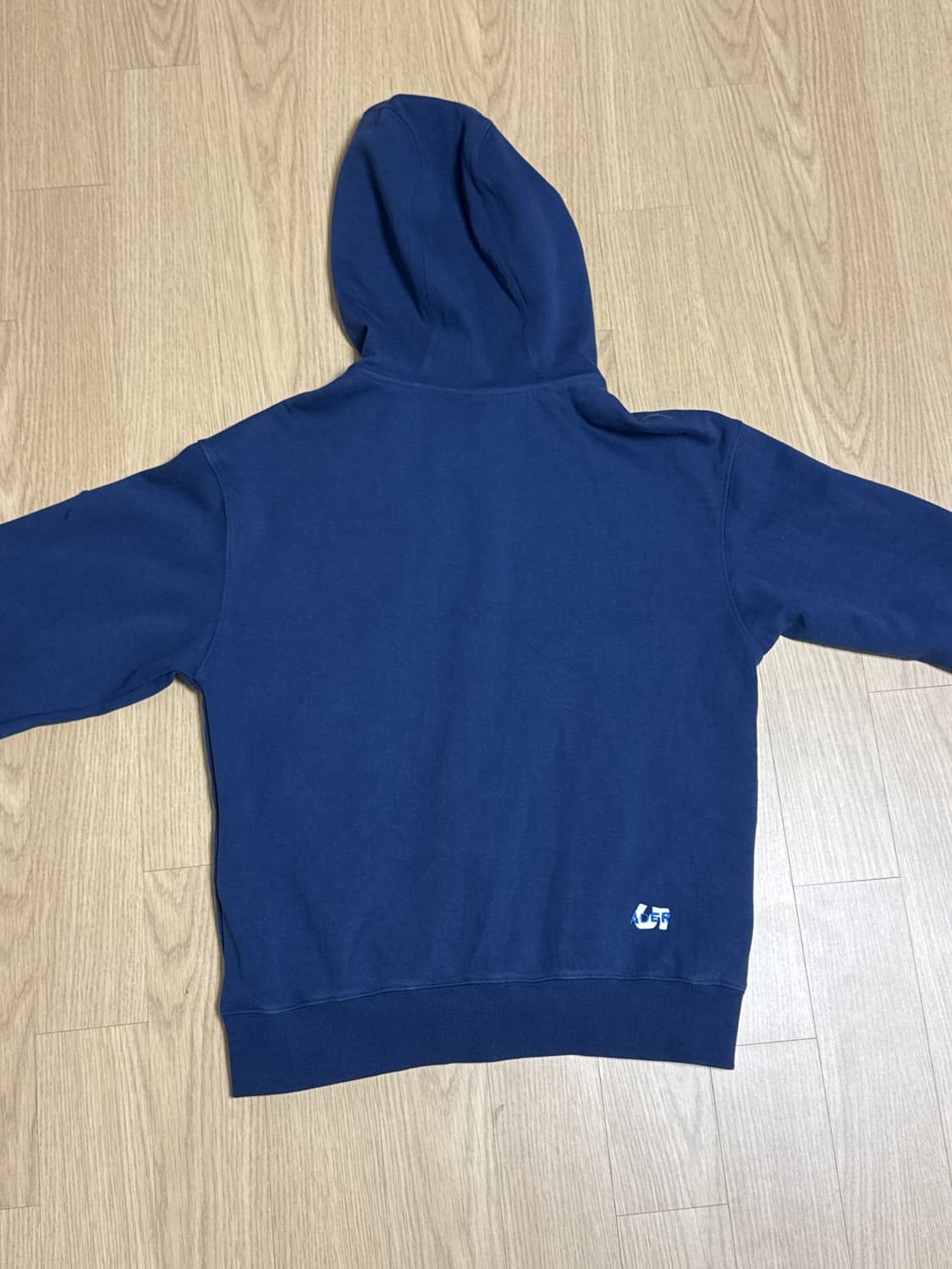 아더에러 후드집업 상품이미지4