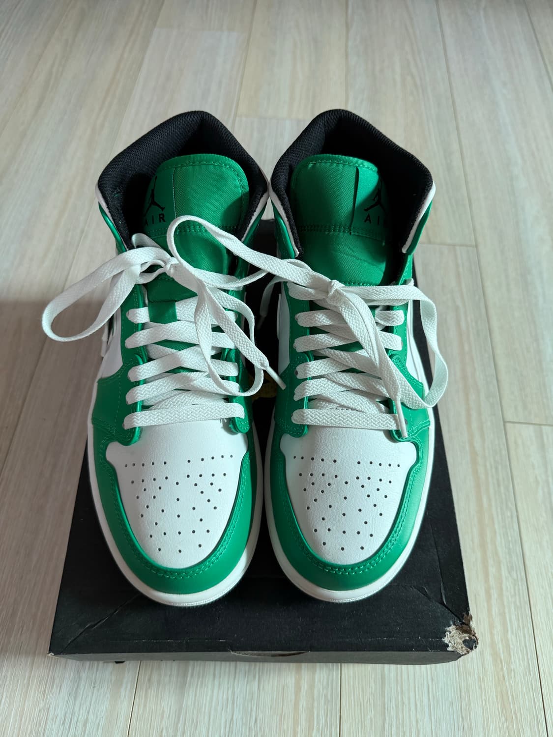 Jordan 1 Mid Lucky Green 255 상품이미지4