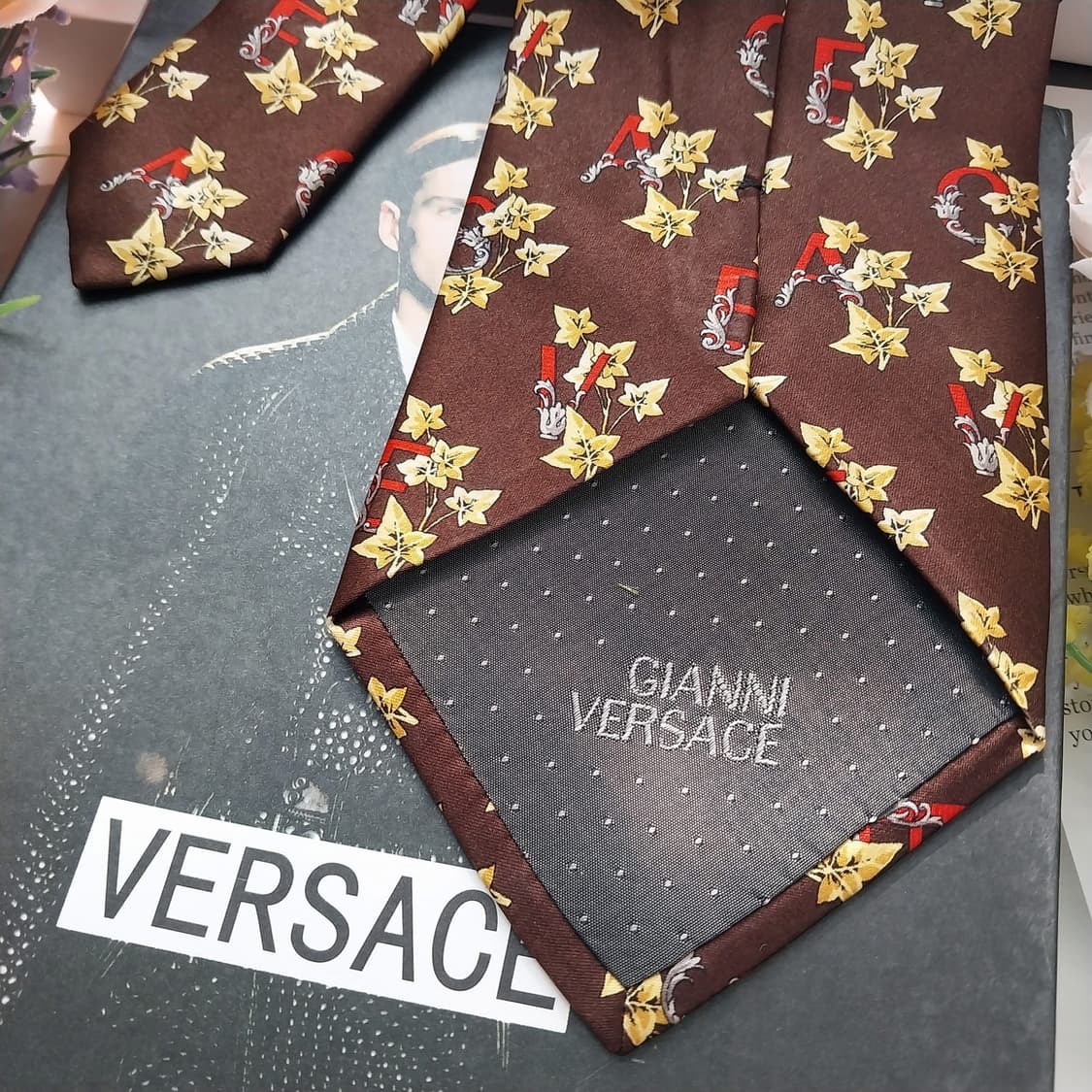 베르사체 실크 브라운 플라워 패턴 넥타이 9.7cm A+등급  K1262 상품이미지7